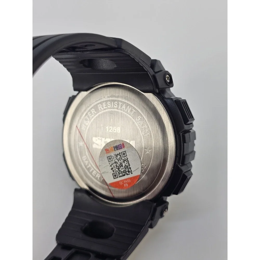 Men's Sports Digital Watch 50MM Black Plastic Bands Working Light Alarm